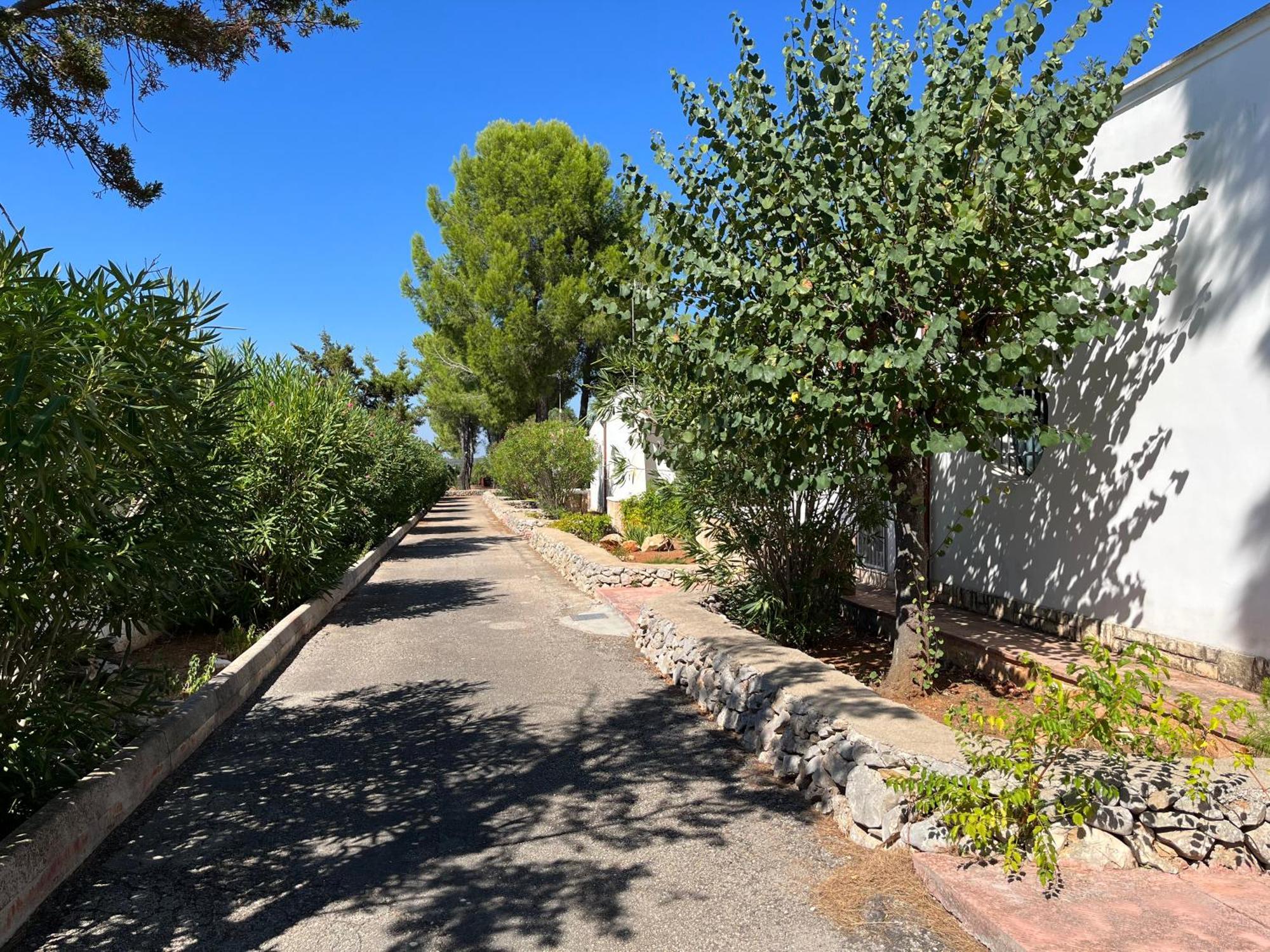 Casette Masseria La Camardia Sava Exterior foto
